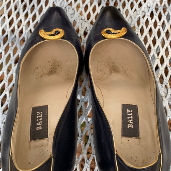 Vintage Bally Navy Blue Leather Made in Italy Heels - Picture 7 of 12